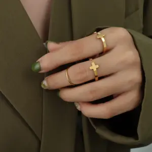 Wholesale PVD Coated Real Gold Plated 18K Gold Geometric 304 Stainless Steel Waterproof Non Tarnish