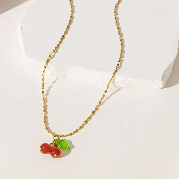 Wholesale 304 Stainless Steel Plastic Cherry Ion Plating (IP) 18K Gold Plated Simple Style Commute Waterproof Non Tarnish Plating Regular Chain Pendant Necklace