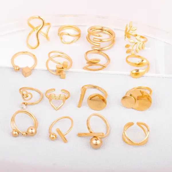 Wholesale 304 Stainless Steel Star Mermaid Snowflake PVD Coated Stone-Free Golden Plated Elegant Cute Romantic Open Rings