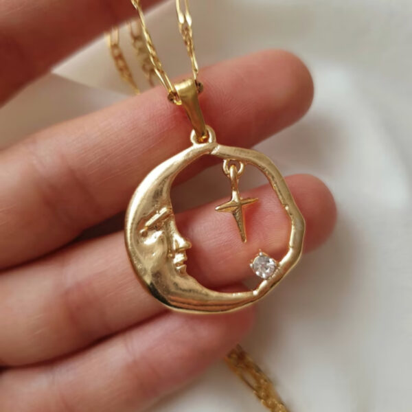 Wholesale Vintage Moon and Star Zircon Pendant Necklace