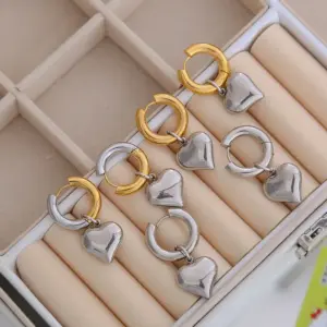 Wholesale 304 Stainless Steel Heart Shape PVD Coated 18K Real Gold Plated Sweet Waterproof Non Tarnish Plating Drop Earrings