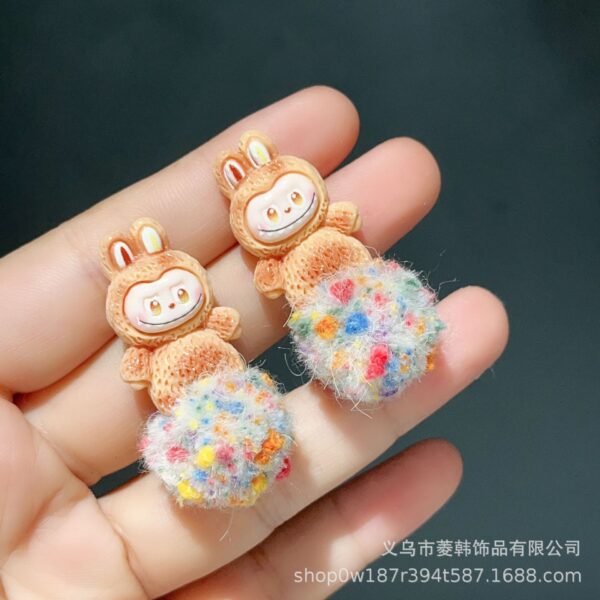 Wholesale Cute fluffy 925 silver needle earrings