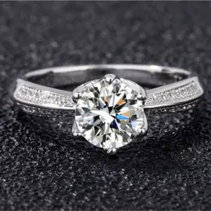 17 [1 Karat]] / Adjustable Opening