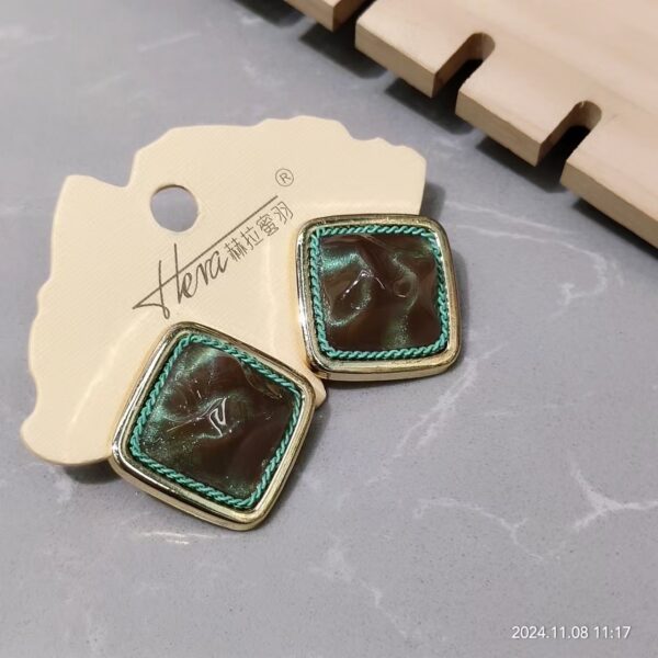 Wholesale Genuine gold electroplated flower earrings