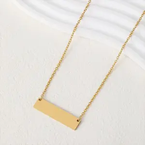 One-word Necklace Gold (Chain Length 45+5cm)