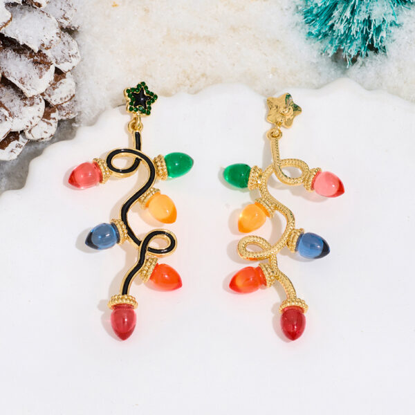 Wholesale Christmas themed wreath diamond earrings