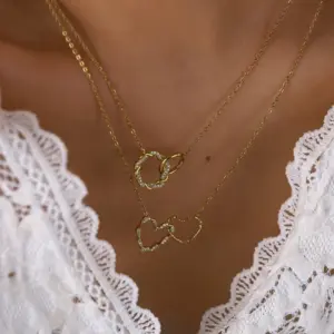 Wholesale New Product Braided Heart Inlaid Diamond Titanium Steel Collarbone Chain Women's Fashion Stainless Steel 18K Gold Circle Pendant Necklace