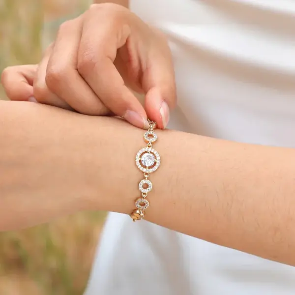 Wholesale Copper 18K Gold Plated Elegant Shiny Inlay Flower Snake Zircon Bracelets