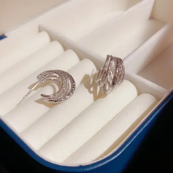 Wholesale 1 Pair Glam C Shape Plating Copper Gold Plated Ear Studs