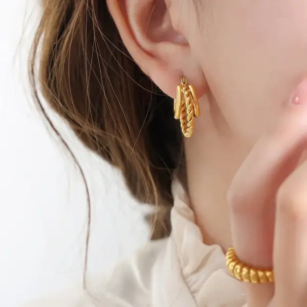 Wholesale 304 Stainless Steel Geometric PVD Coated 18K Gold Plated Real Gold Plated 18K Gold Streetwear Waterproof Non Tarnish Plating Gold Silver Earrings