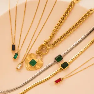 Wholesale Jewelry Fashion Heart Shape Rectangle 304 Stainless Steel Hollow Out Inlay Stainless Steel Necklaces