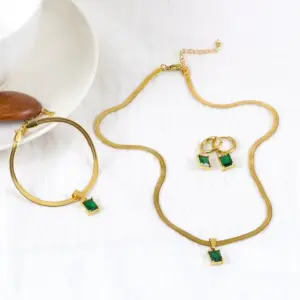 22C07138-Lvzuan Suit (Necklace Bracelet Earrings)