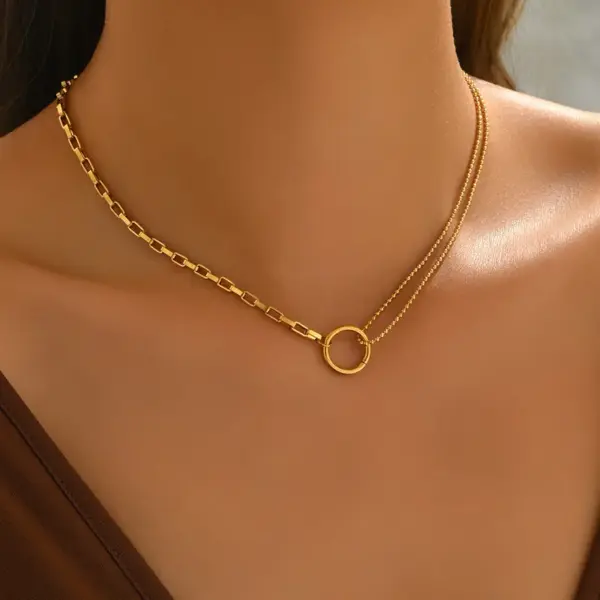 Wholesale A Simple 304 Stainless Steel 18K Gold Plated Vacuum Electroplating (In Furnace) Artificial Diamond Rectangular Asymmetric Handmade Chain Collarbone Necklace