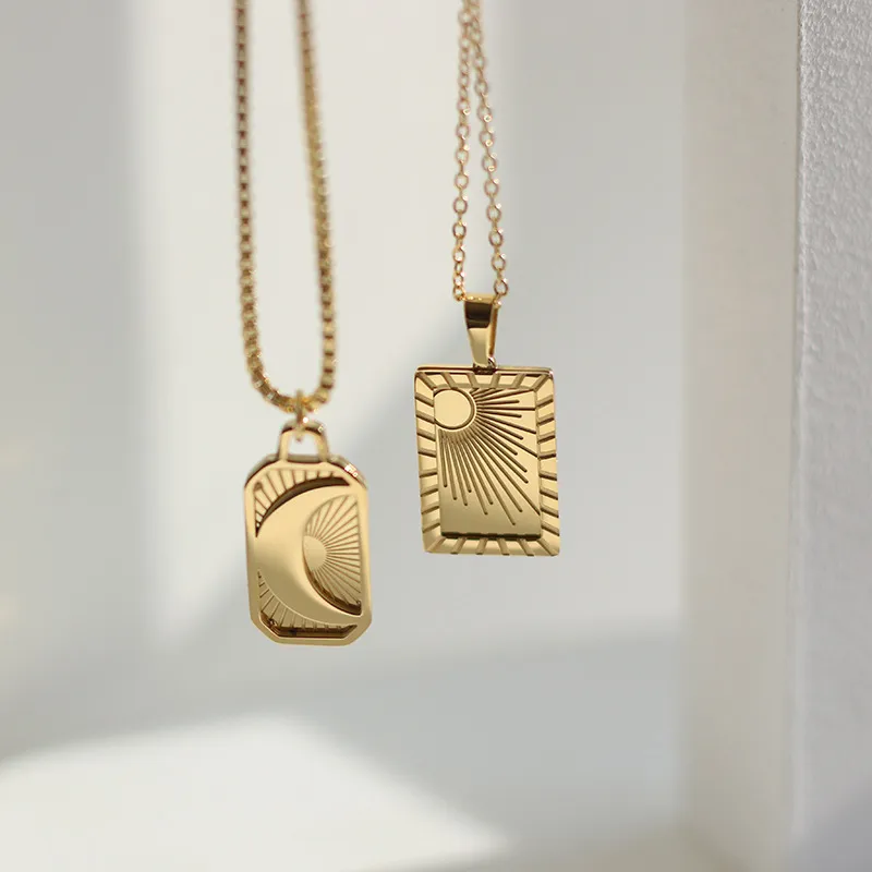 Wholesale PVD Coated Real Gold Plated 18K Gold 304 Stainless Steel Fashion Waterproof Non Tarnish 304 Stainless Steel Necklace