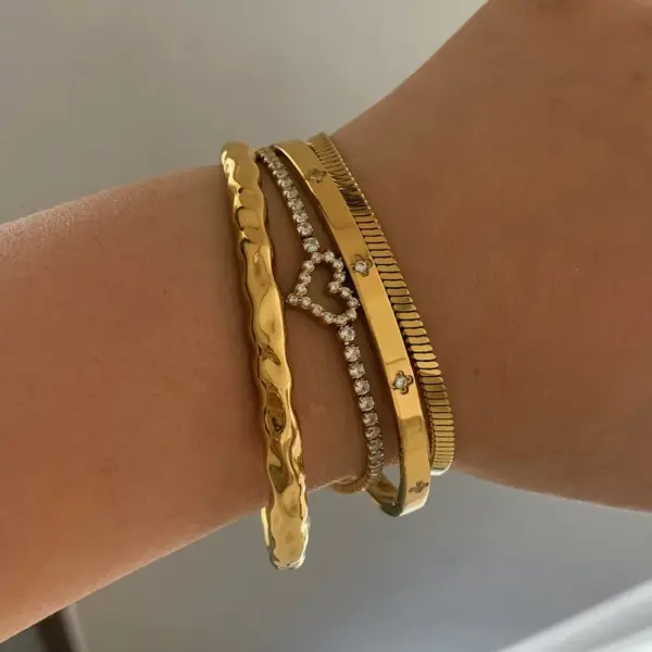 PVD Coated Real Gold Plated 16K White Heart Shape 304 Stainless Steel Casual Elegant Waterproof Non Tarnish Bracelets Bangle