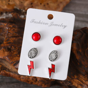 Red earring set