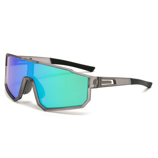 Wholesale New Fashionable Sports Glasses Anti-Uv Polarized Sunglasses for Women Outdoor Colorful One-Piece Cycling Sunglasses