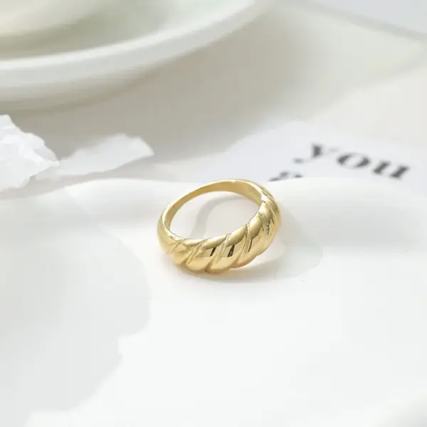 Wholesale Jewelry Retro Stripe Solid Color 304 Stainless Steel Gold Plated Plating Rings