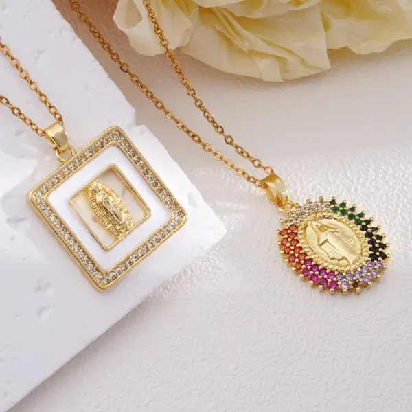 Wholesale 304 Stainless Steel Copper Human Pendant Necklace