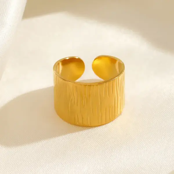 PVD Coated 18K Gold Plated Geometric 304 Stainless Steel Modern Style Waterproof Non Tarnish Open Ring