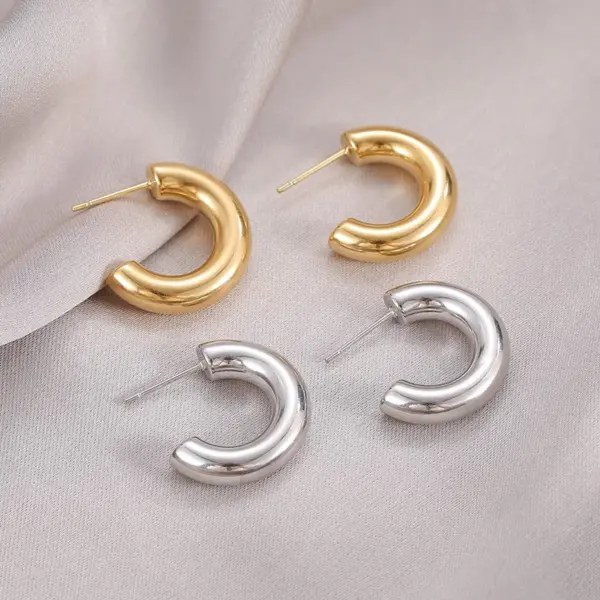 PVD Coated Real Gold Plated C Shape Titanium Steel Simple Style Waterproof Non Tarnish Earrings