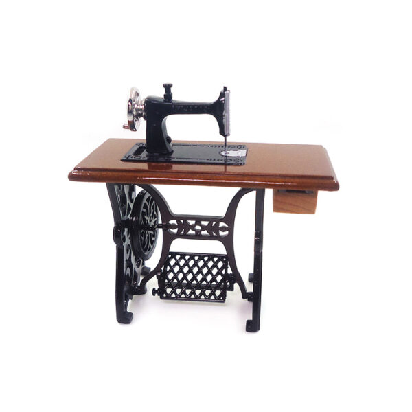 Wholesale 1:10 dollhouse accessories dollhouse mini nostalgic retro sewing machine model clothing car life scene