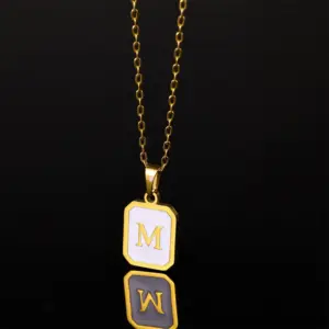 Gold / Letter M
