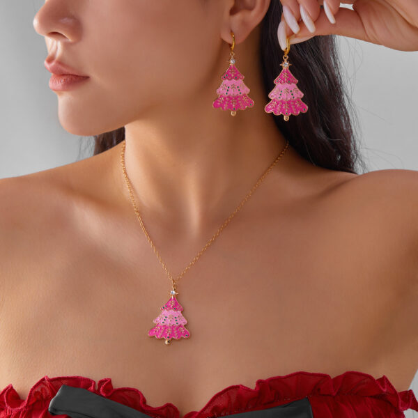 Wholesale Diamond-encrusted pink Christmas tree necklace