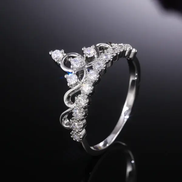 Wholesale Creative Fashion Copper Micro-encrusted Zircon Women's Crown Ring