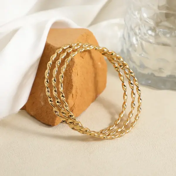 Wholesale Punk Simple Style Round 304 Stainless Steel Plain Bracelet In Bulk