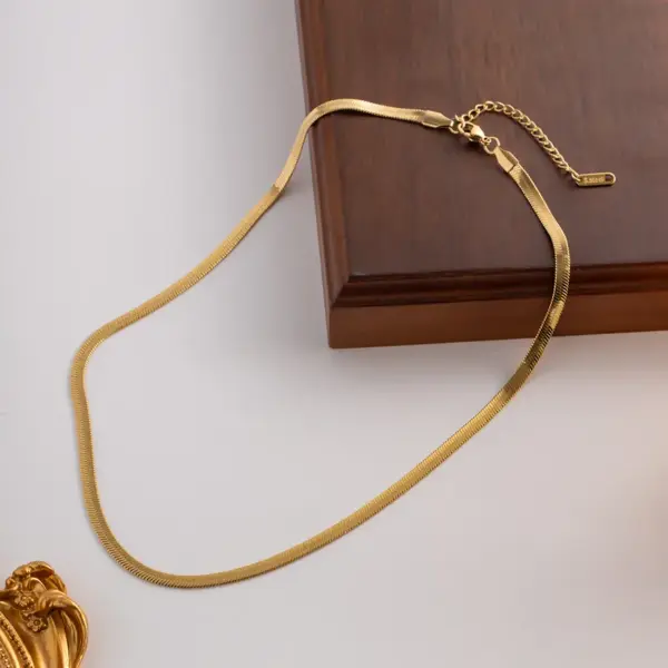 PVD Coated Real Gold Plated Chain 304 Stainless Steel Simple Style Waterproof Non Tarnish Plating Safety Clasp Closure Necklace