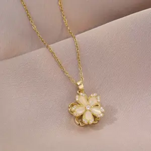 X4004 Gold Cat's Eye Necklace