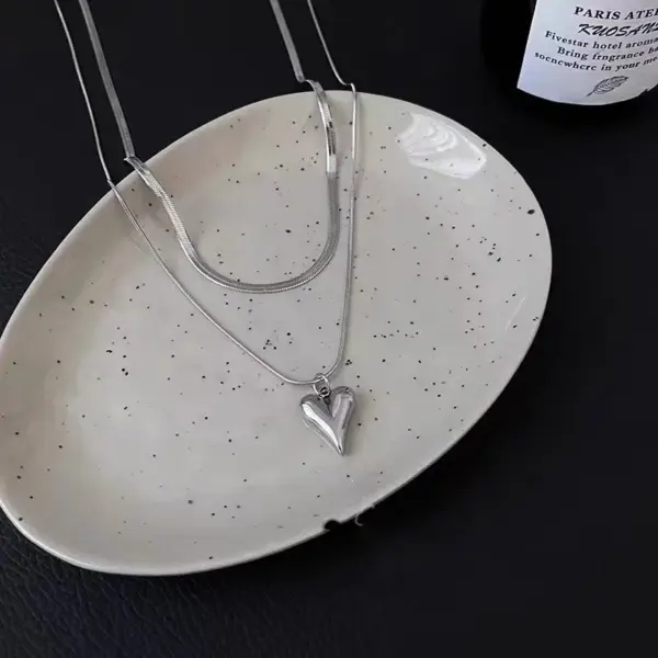 Wholesale Ion Plating (IP) Heart Shape Stainless Steel Sweet Cool Style Waterproof Non Tarnish 304 Stainless Steel Double Layer Necklaces