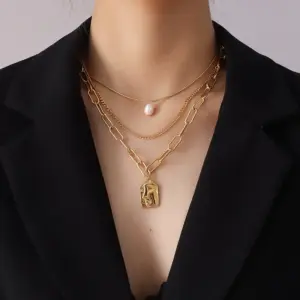 Wholesale PVD Coated Real Gold Plated 18K Gold Geometric 304 Stainless Steel Fashion Waterproof Non Tarnish 304 Stainless Steel Necklace