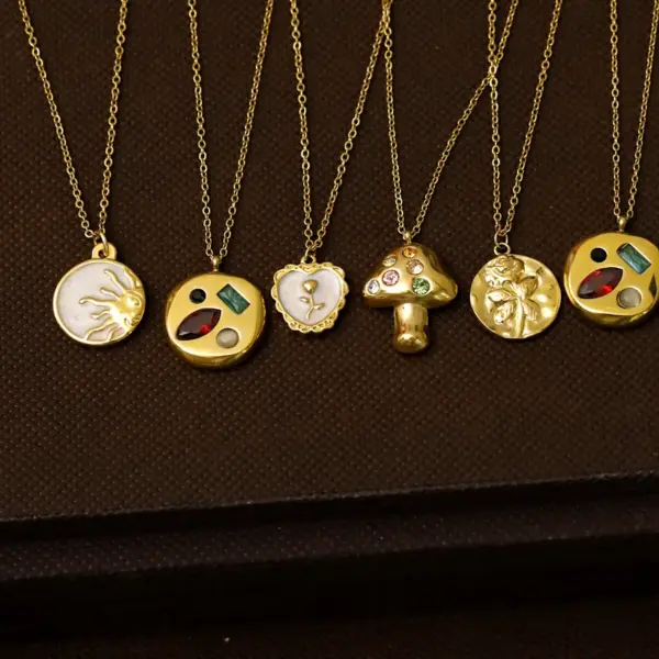 Wholesale Vacuum Plating 18K Gold Plated Sun 304 Stainless Steel Baroque Style Beach Commute 304 Stainless Steel Pendant Necklace