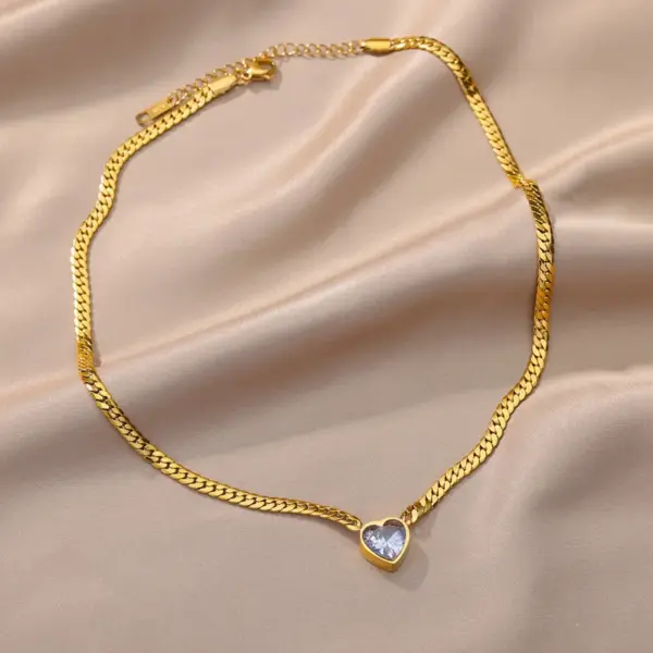 oly-810b8ec4ac2551be03b3663f7a77a428 Wholesale PVD Coated Real Gold Plated 18K Gold Heart Shape 304 Stainless Steel Simple Style Waterproof Non Tarnish 304 Stainless Steel Necklace