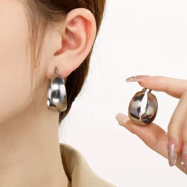 Wholesale PVD Coated 18K Gold Plated Geometric Stainless Steel Simple Style Waterproof Non Tarnish Earrings