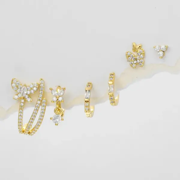 Wholesale 1 Set Sweet Simple Style Geometric Butterfly Inlay Brass Zircon 18K Gold Plated Earrings Ear Studs