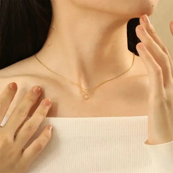 Wholesale Jewelry Fashion Letter Copper Diamond Necklace