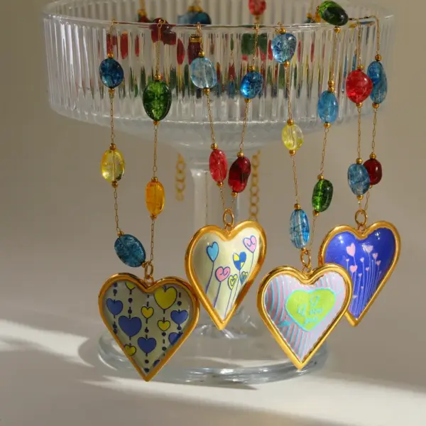 Wholesale Fresh Sweet 18K Gold Plated Stainless Steel Heart Shaped Pendant Beaded Necklace Jewelry For Women Classic Cute Queen Style