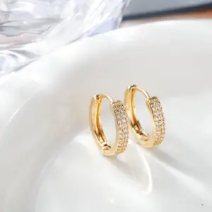 Gold 18 x18mm (a pair)