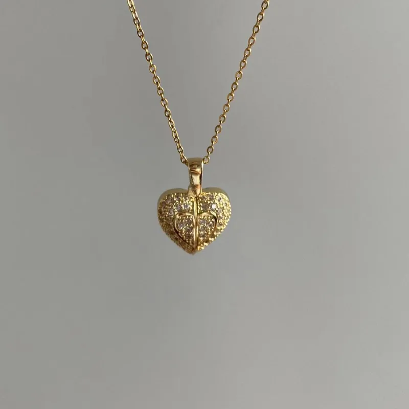 Wholesale Titanium Steel Copper Plating Heart Shape Zircon Pendant Necklace