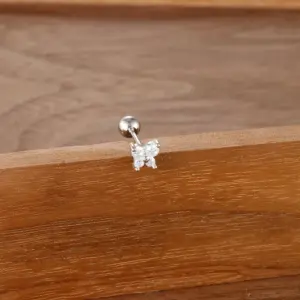 Y20483-April-Silver-White-1pc