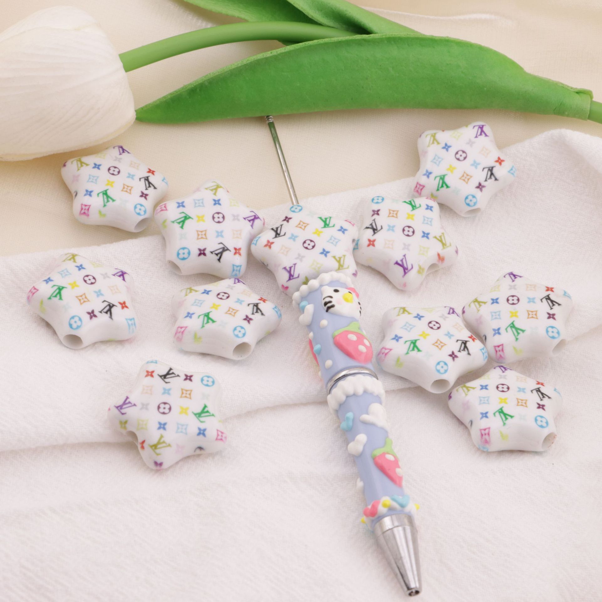 Wholesale Colorful five-inted star acrylic beads