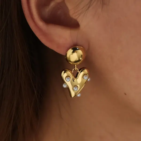 Wholesale 18K Gold Plated 304 Stainless Steel Vacuum Electroplating (In Furnace) Imitation Pearl Heart-Shaped Flat Snake Chain Cable Chain/Cross Chain/O Chain Jewelry Set For Women Valentine's Day