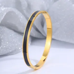 Black / One Size / Enamel