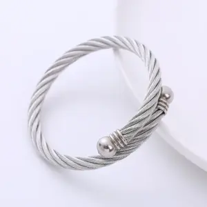 Steel Wire Steel Head / Wire Diameter: 6mm Bracelet Head: 9mm Inner Diameter: 55mm