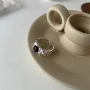 JZ0097 / Adjustable Opening