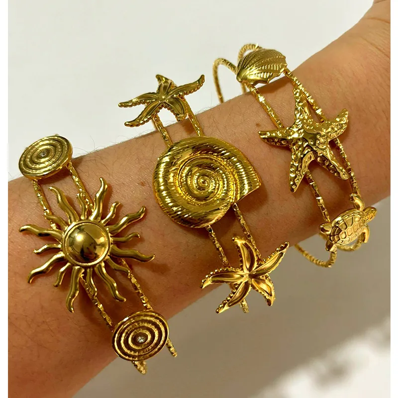 Wholesale 304 Stainless Steel Sun Starfish Turtle PVD Coated Rhinestones Real Gold Plated Marine Style Commute Waterproof Non Tarnish Surgical Steel G
