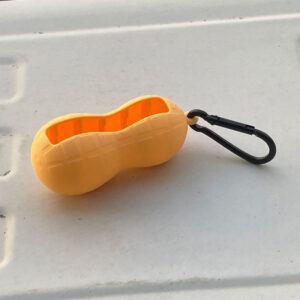 Protective case + carabiner / peanut yellow